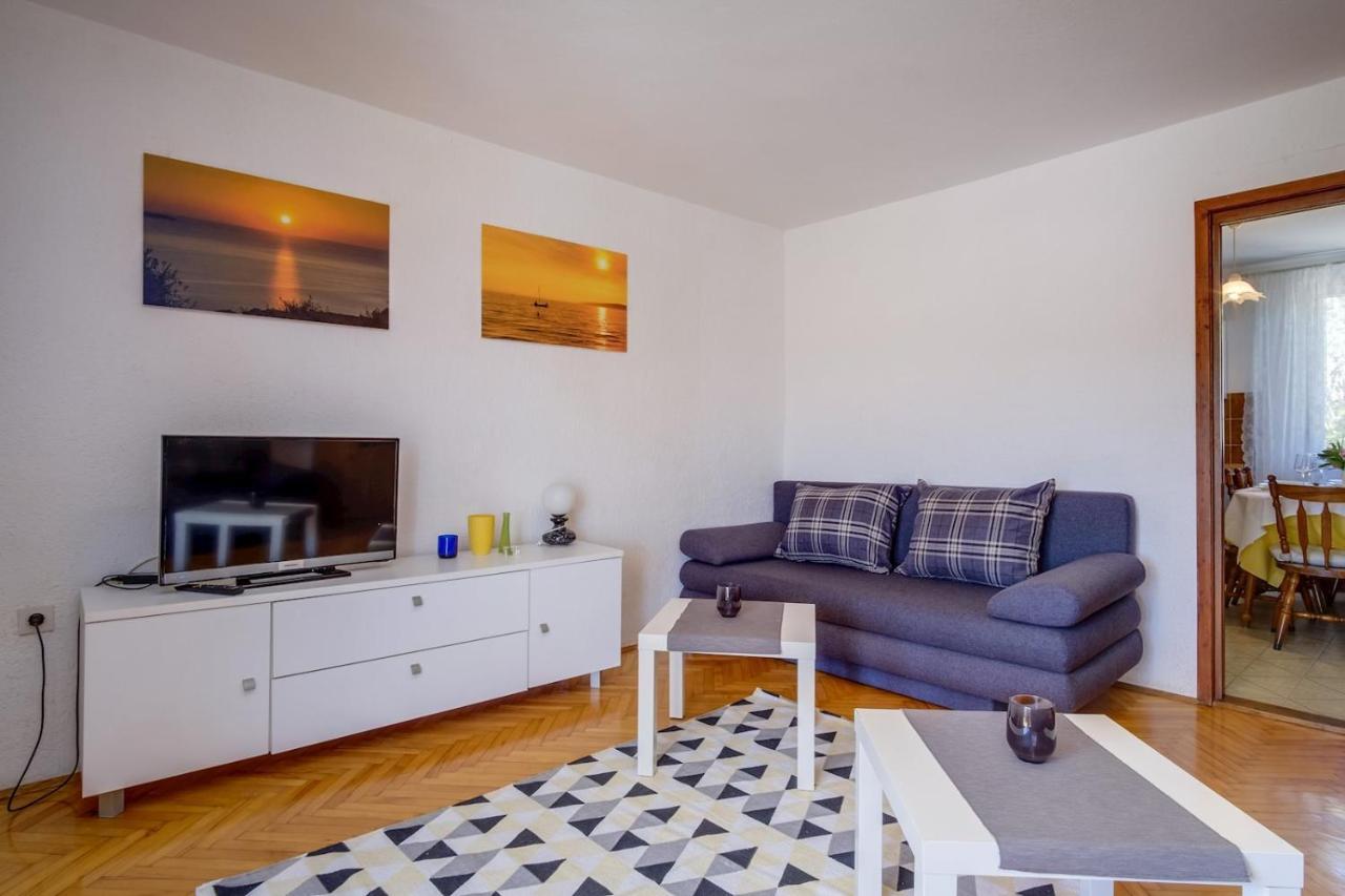 Apartmani Nadalina Veli Lošinj Eksteriør billede