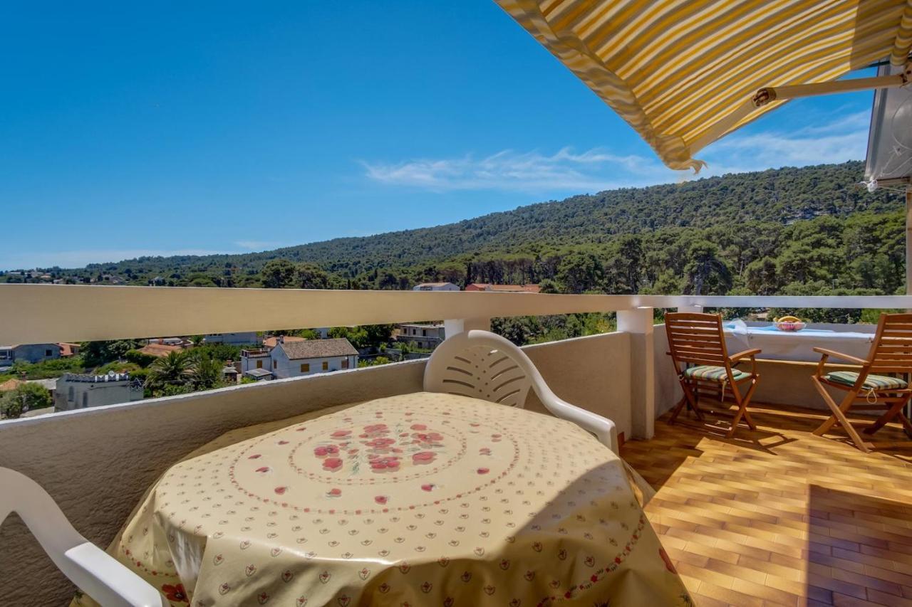 Apartmani Nadalina Veli Lošinj Eksteriør billede