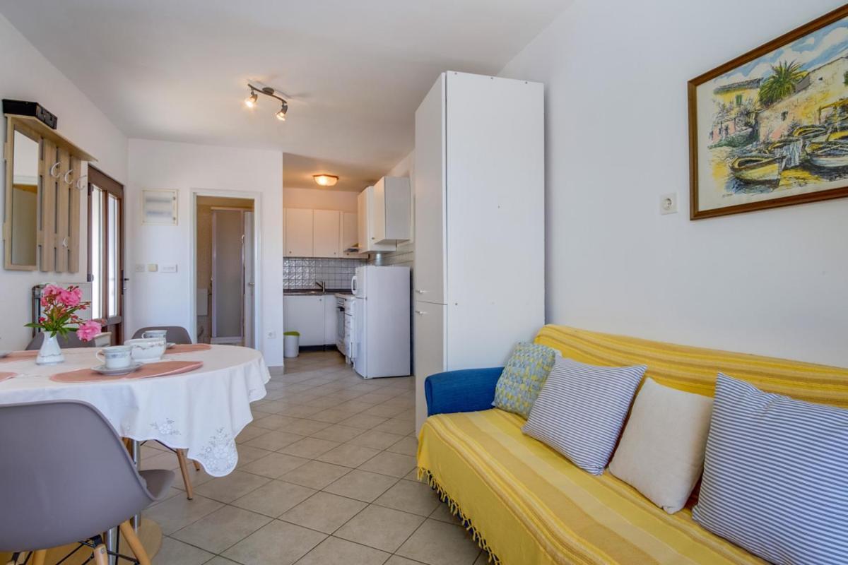 Apartmani Nadalina Veli Lošinj Eksteriør billede
