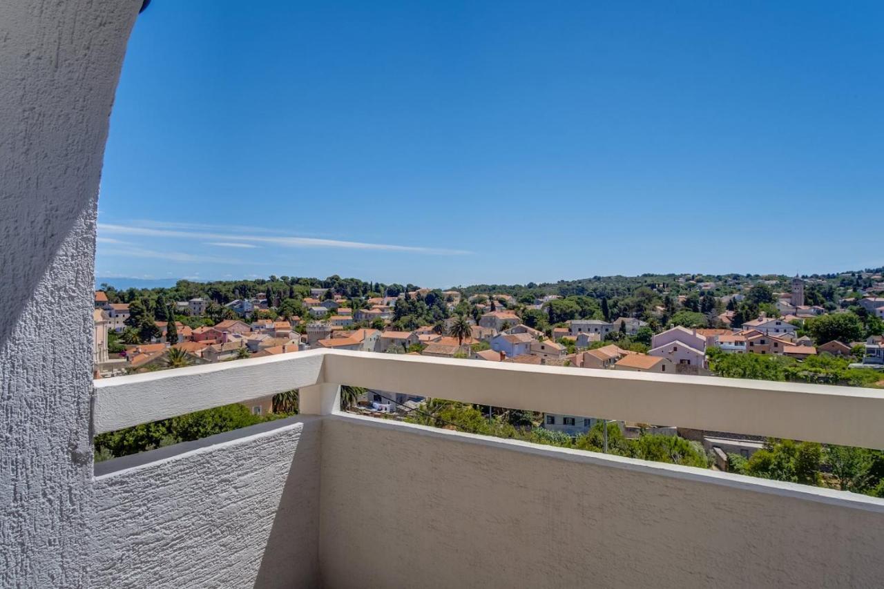 Apartmani Nadalina Veli Lošinj Eksteriør billede
