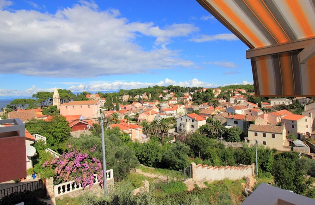 Apartmani Nadalina Veli Lošinj Eksteriør billede