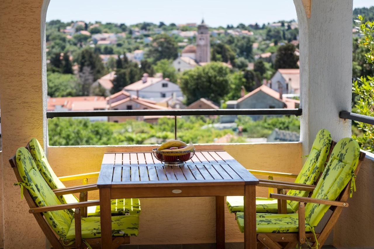 Apartmani Nadalina Veli Lošinj Eksteriør billede